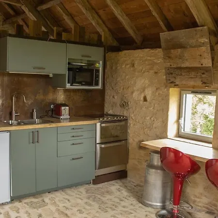 펜션 Ancienne Soue Amenagee Proche Sarlat